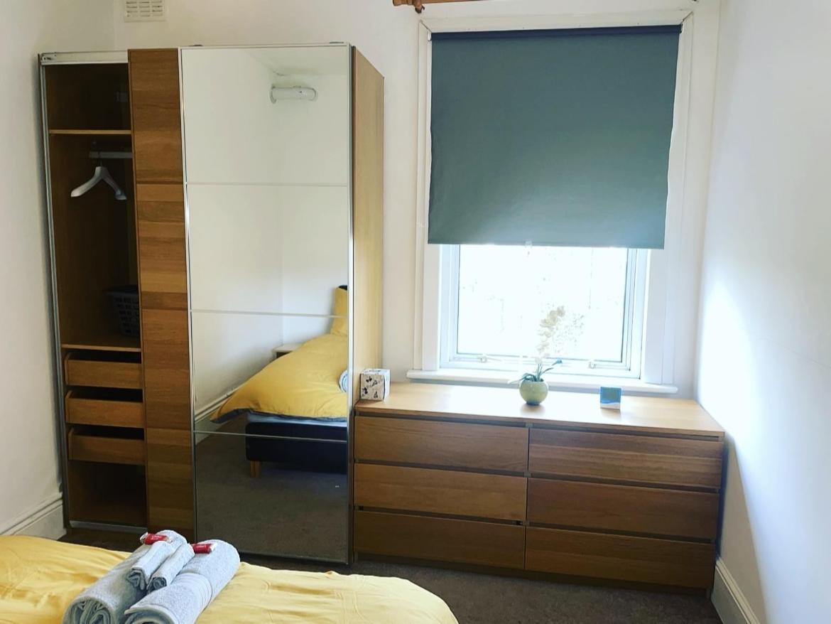 Luxury 1-Bed Apartment With Stunning City Views Perfect For Short Stays In London Exterior foto